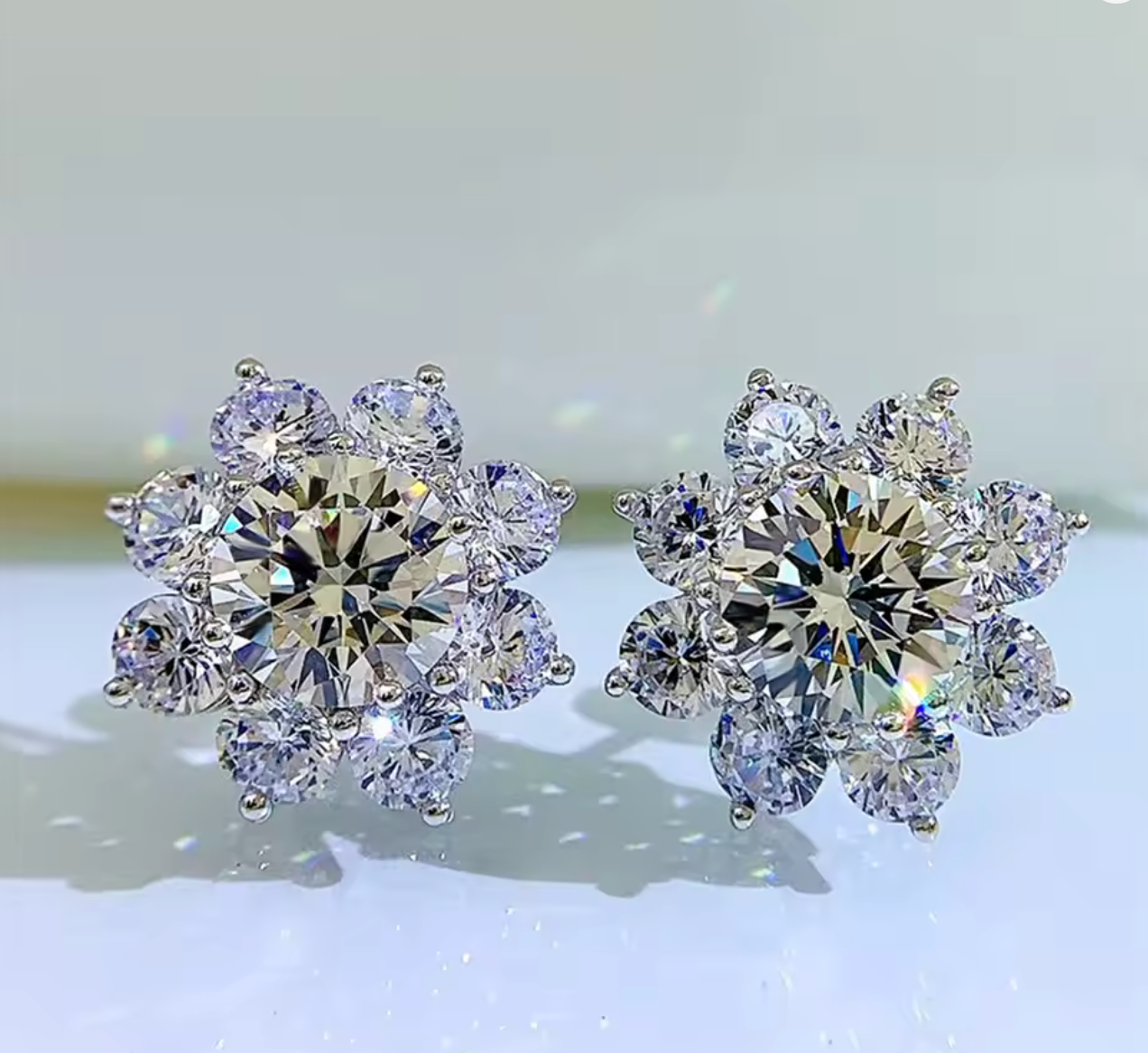 Cute White Zircon Snowflake Stud Earrings for Women